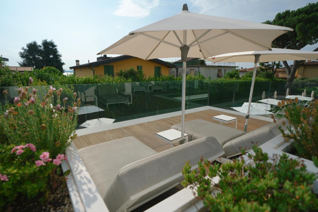 Hotel Palazzo Del Garda & Spa 데센자노델가르다 외부 사진