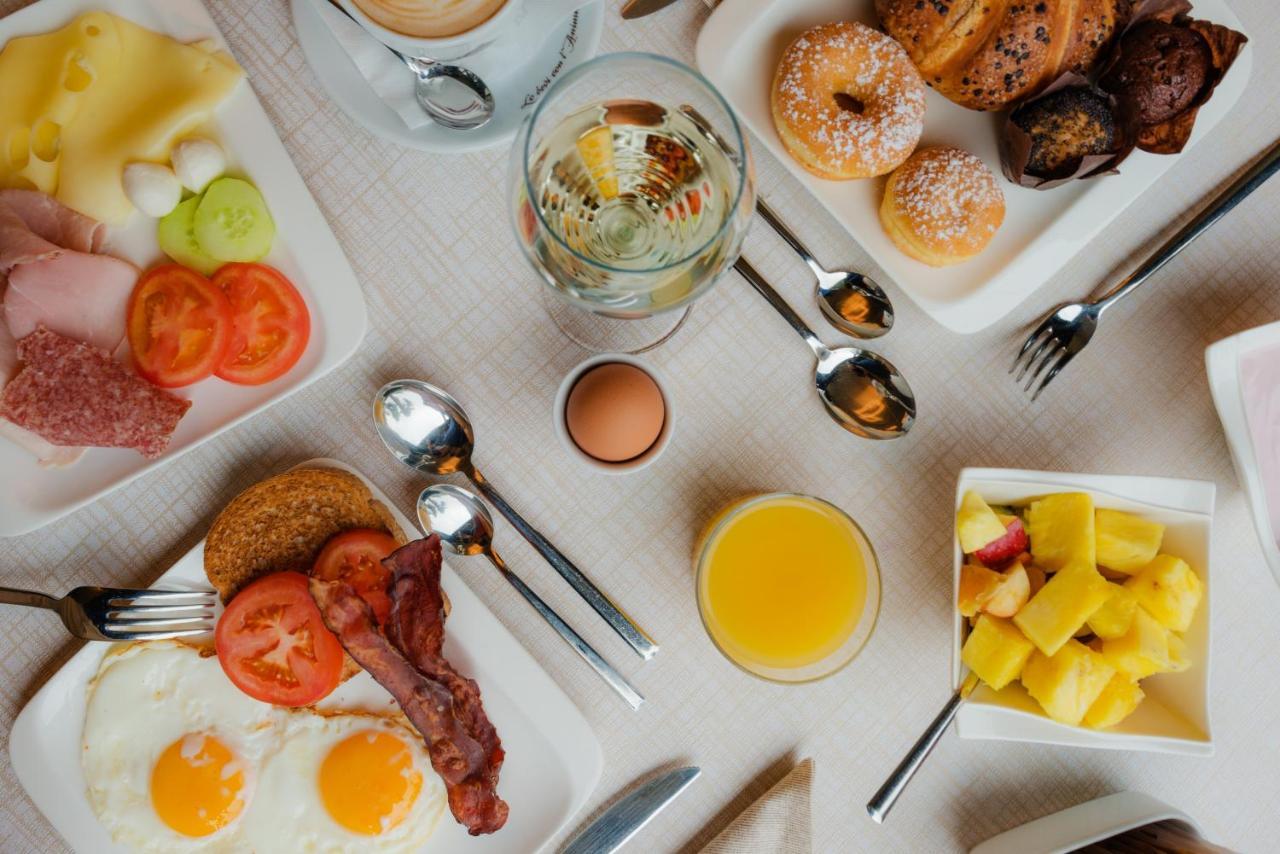 Hotel Palazzo Del Garda & Spa 데센자노델가르다 외부 사진