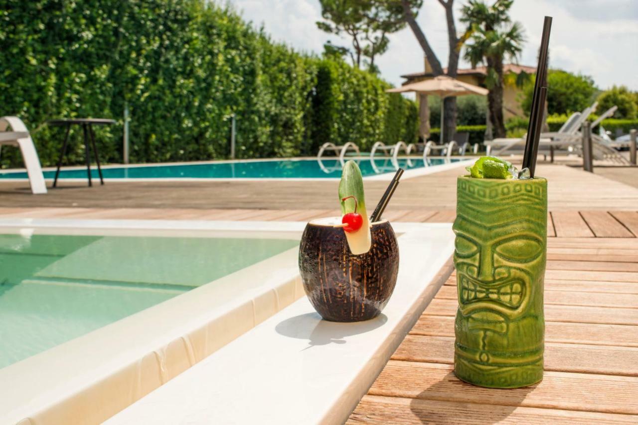 Hotel Palazzo Del Garda & Spa 데센자노델가르다 외부 사진