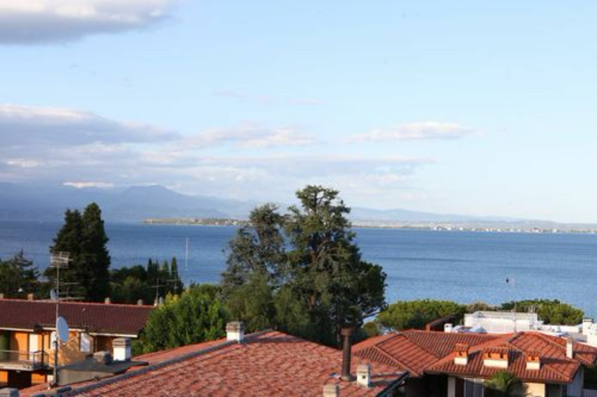 Hotel Palazzo Del Garda & Spa 데센자노델가르다 외부 사진